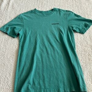 Men’s Patagonia Shirt